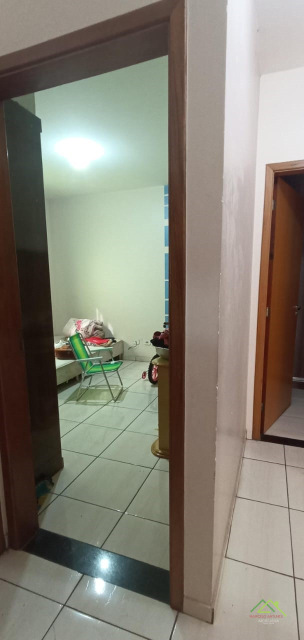 Casa com 3 quartos e 1 suíte e piscina em Cambé/PR Imagens do imóveis Casa com 3 quartos e 1 suíte e piscina em Cambé/PR