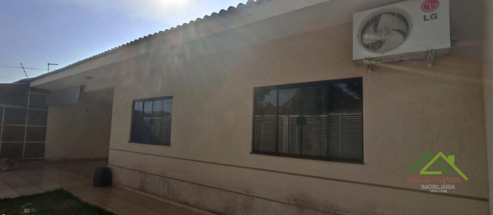 Casa com 3 quartos e 1 suíte e piscina em Cambé/PR Imagens do imóveis Casa com 3 quartos e 1 suíte e piscina em Cambé/PR