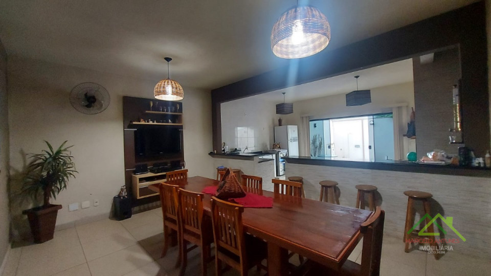 Casa com 2 suíte, uma com closet Imagens do imóveis Casa com 2 suíte, uma com closet