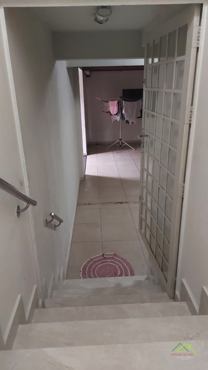 Casa com 2 suíte, uma com closet Imagens do imóveis Casa com 2 suíte, uma com closet