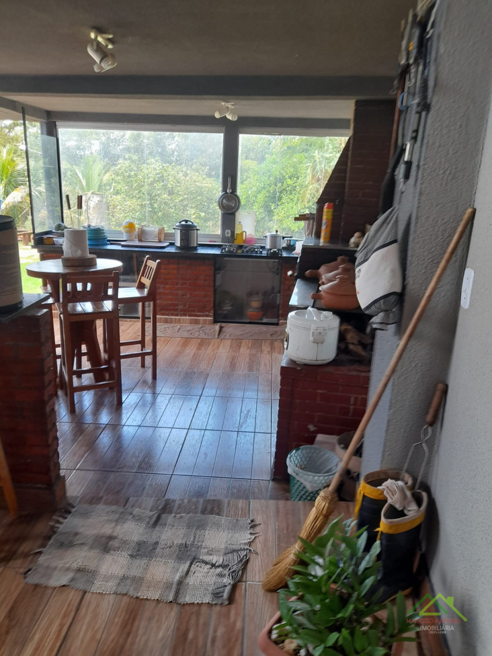 Chácara com 6 quartos e 1 suíte Imagens do imóveis Chácara com 6 quartos e 1 suíte