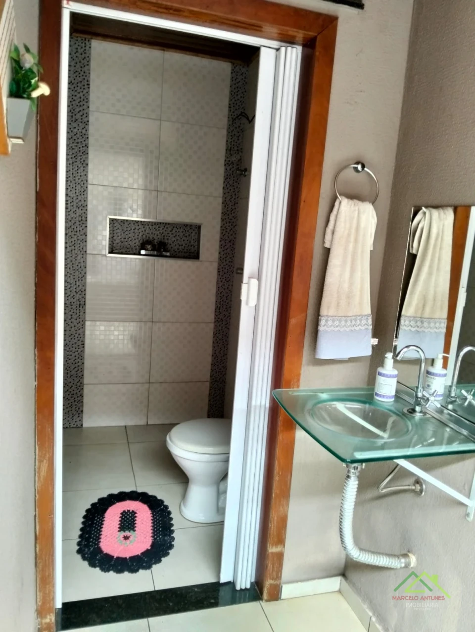 Imagens do imóveis Casa com 3 quartos e 1 suíte no Jd Alvorada em Cambé/PR