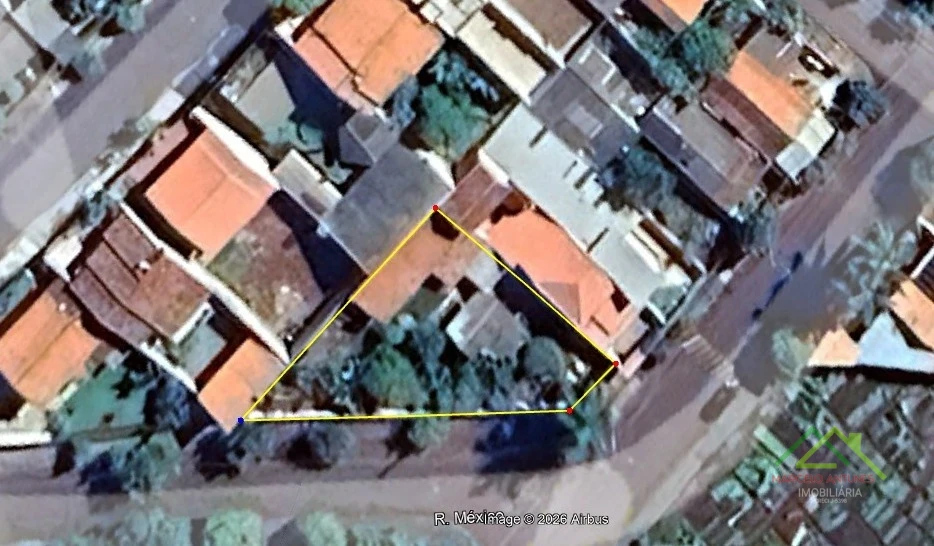 Imagens do imóveis Edícula com 2 quartos em terreno de 608m² em Cambé