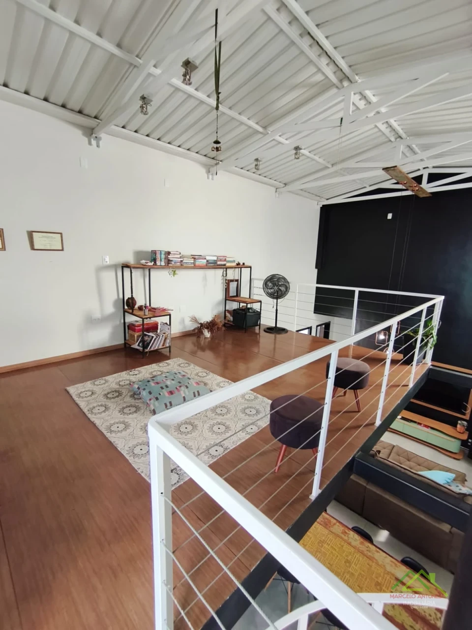 Imagens do imóveis Casa alto padrão com3 quartos e uma suíte no condo. Morada das Flores em Cambé