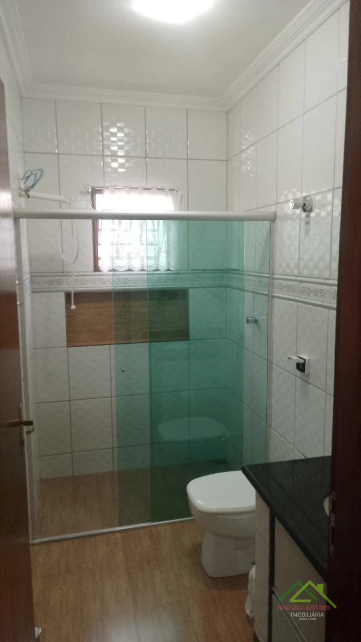 Imagens do imóveis Casa com 3 quartos e 1 suíte em Arapongas