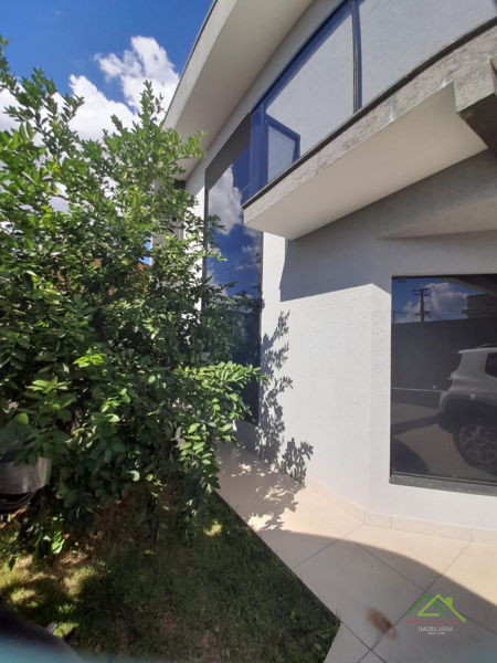 Sobrado com 3 quartos e suíte no Jardim Imperatriz em Cambé/PR Imagens do imóveis Sobrado com 3 quartos e suíte no Jardim Imperatriz em Cambé/PR