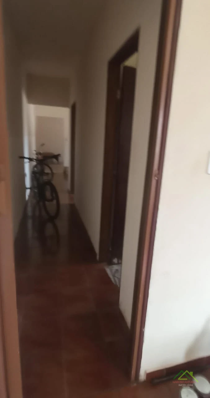 Imagens do imóveis Edícula com 2 quartos em terreno de 608m² em Cambé