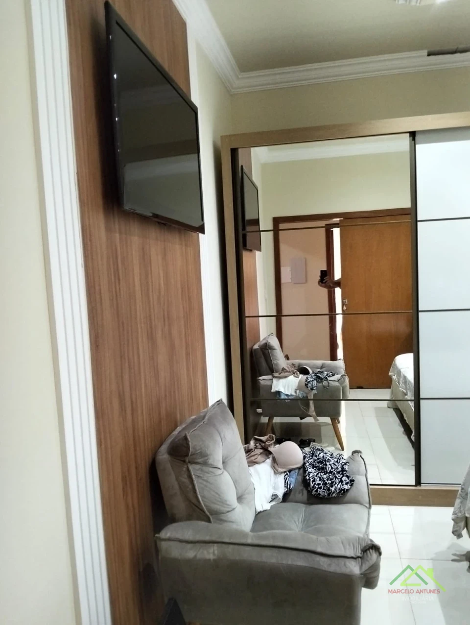 Imagens do imóveis Casa com 3 quartos e 1 suíte no Jd Alvorada em Cambé/PR