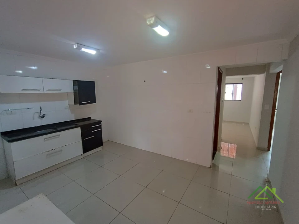 Imagens do imóveis Casa com 2 quartos no Casaroto em Cambé/PR