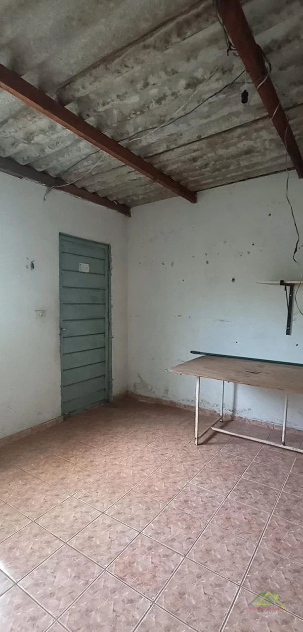 Imagens do imóveis Casa com 3 quartos e edícula nos fundos em Cambé