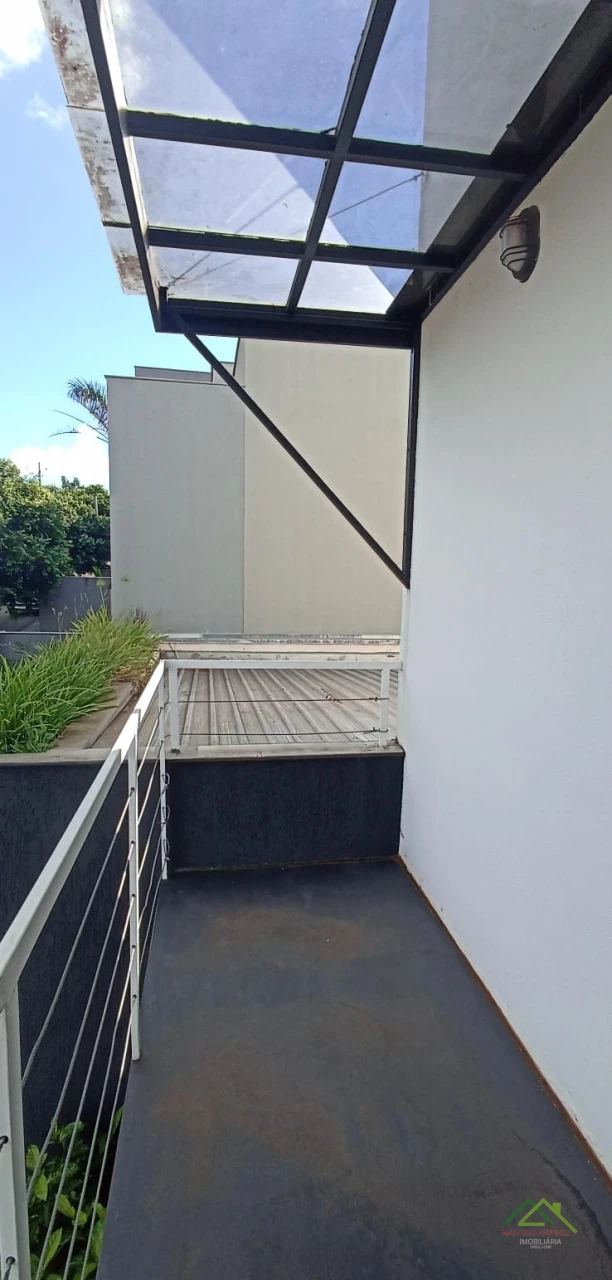 Imagens do imóveis Casa alto padrão com3 quartos e uma suíte no condo. Morada das Flores em Cambé