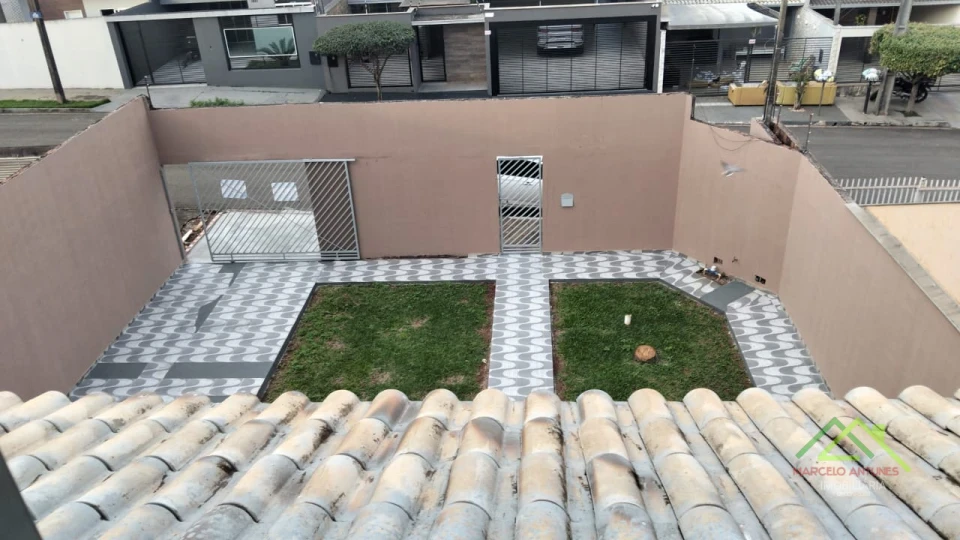 Imagens do imóveis Sobrado com 3 quartos sendo uma suíte no Res. Abussafe em Cambé