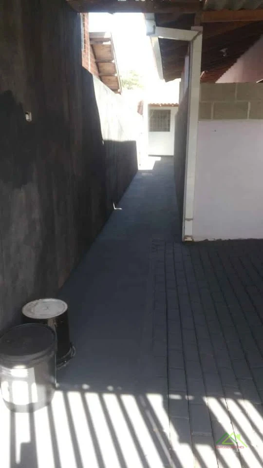 Imagens do imóveis 2 casas geminadas com 2 quartos cada na Vila Salomé em Cambé