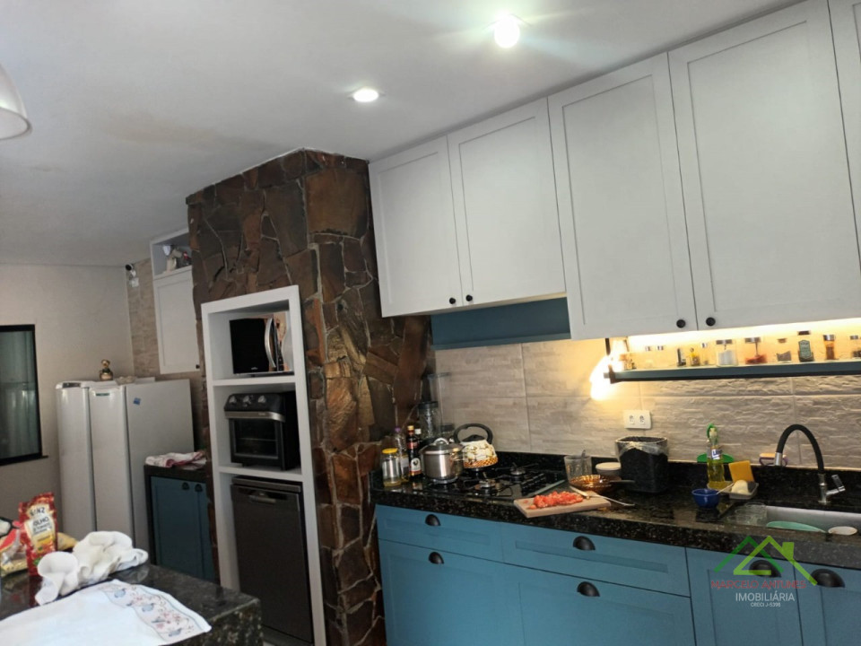 Casa com 3 quartos e 1 suíte Imagens do imóveis Casa com 3 quartos e 1 suíte