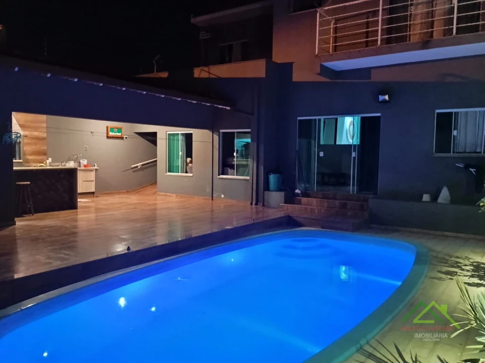 Imagens do imóveis Casa c/ piscina 3 quartos uma suíte com hidro e closet Jd Alvorada em Cambé