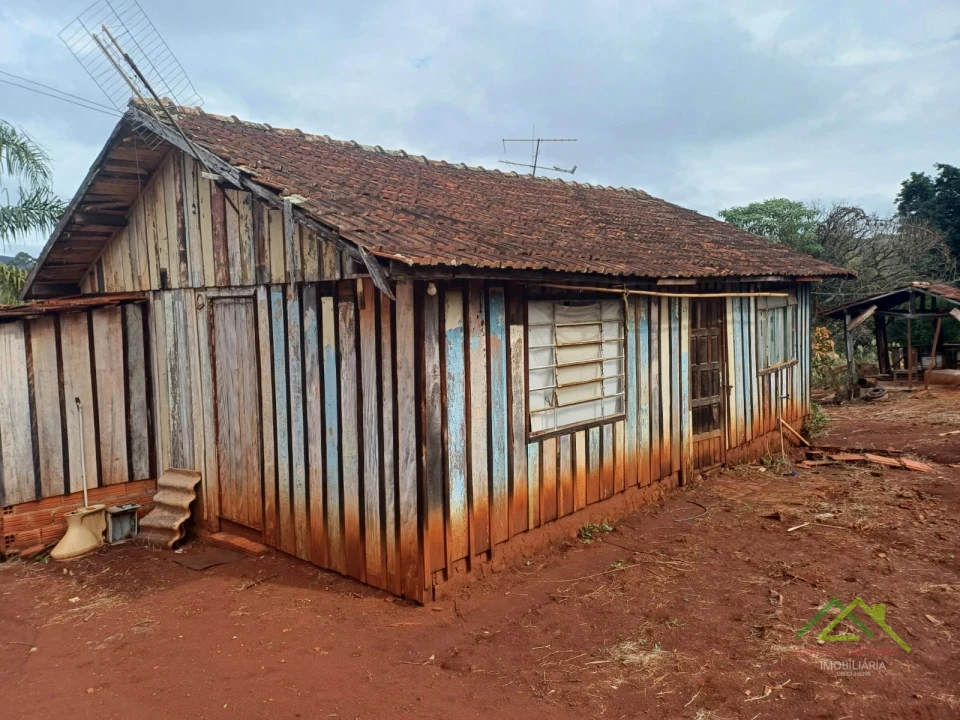 Imagens do imóveis Sítio com 5 alqueires predominante em pasto em Rolândia