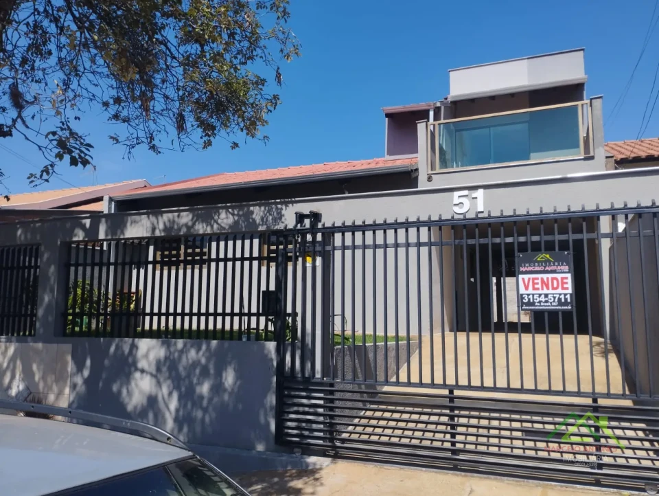 Casa com 3 quartos e 1 suíte Imagens do imóveis Casa com 3 quartos e 1 suíte