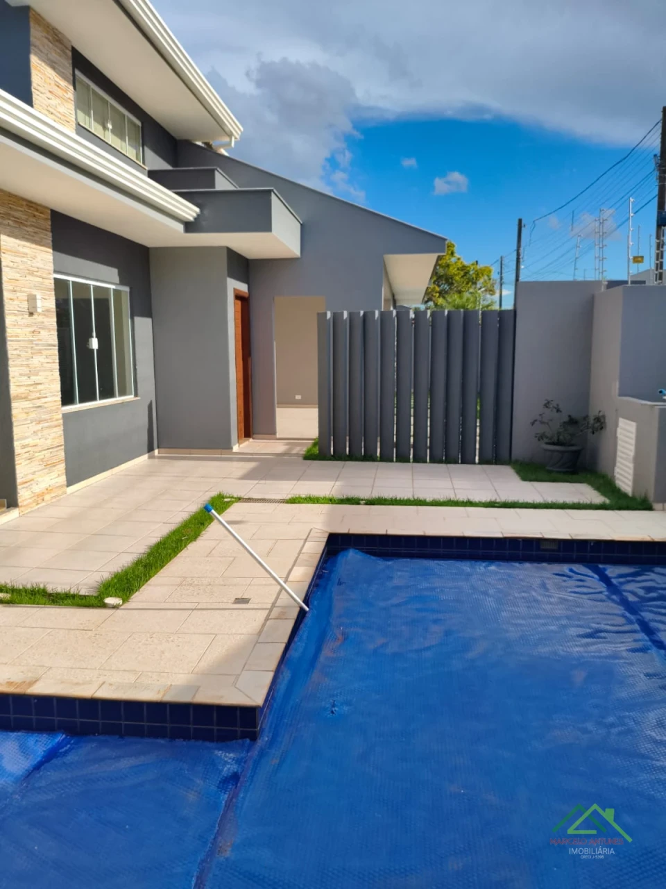 Imagens do imóveis Casa Alto Padrão com3 quartos e suíte máster