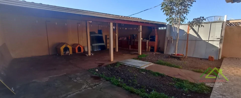 Imagens do imóveis Casa com 2 quartos terreno inteiro em Bairro próximo ao Centro de Rolândia