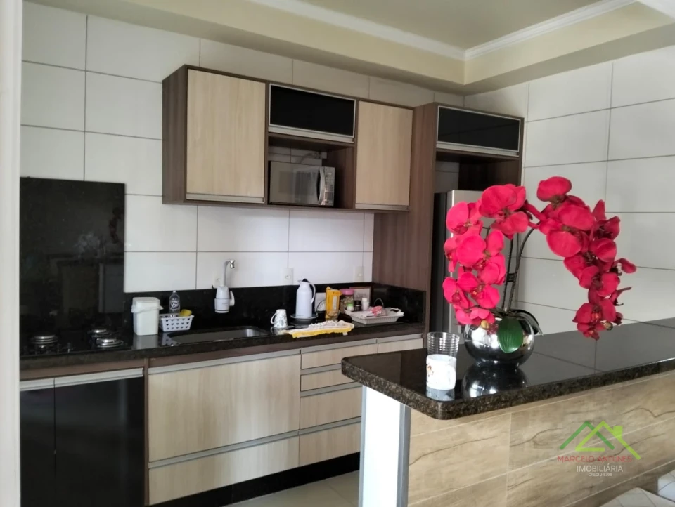 Imagens do imóveis Casa com 3 quartos e 1 suíte no Jd Alvorada em Cambé/PR
