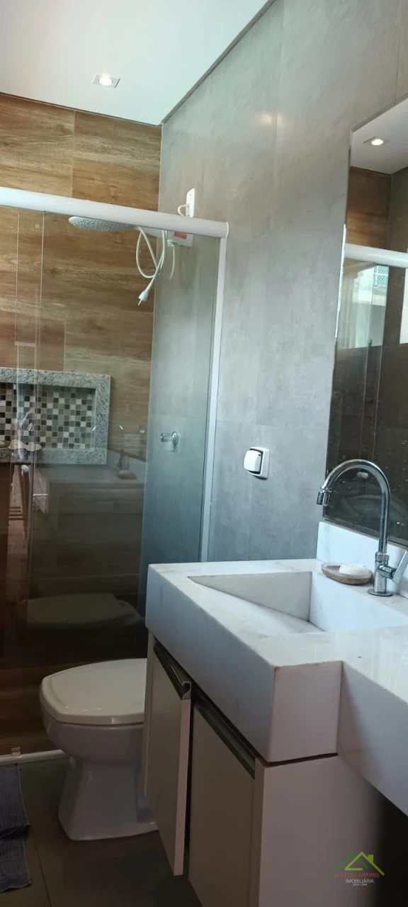 Imagens do imóveis Casa c/ piscina 3 quartos uma suíte com hidro e closet Jd Alvorada em Cambé