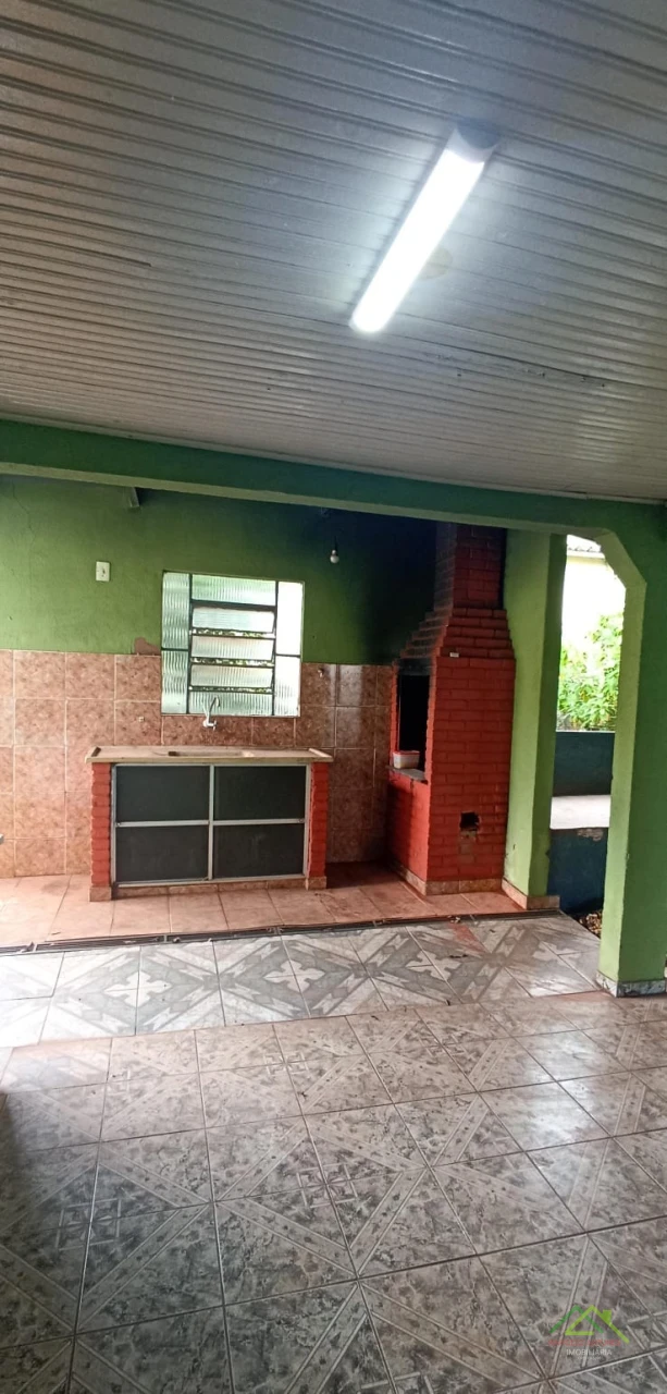 Imagens do imóveis Casa com 3 quartos e edícula nos fundos em Cambé