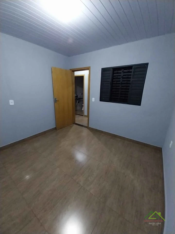 Imagens do imóveis 2 Casas em terreno de 250m² no Jd. Andaluzia em Cambé
