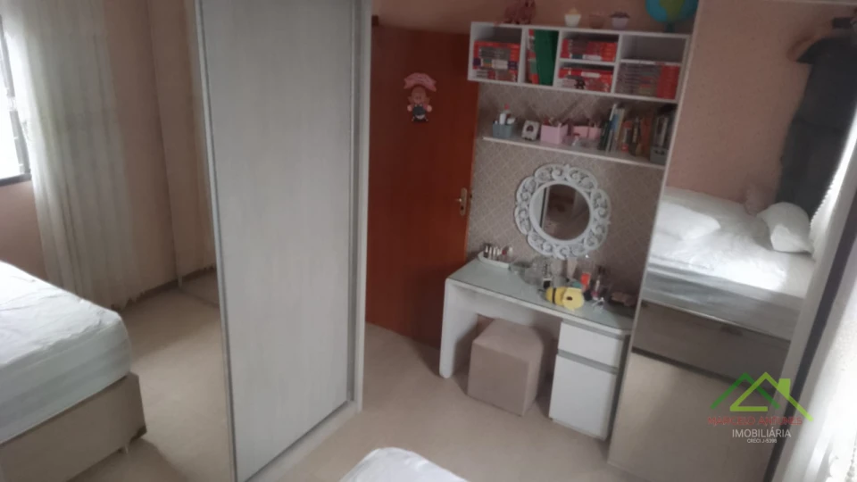 Imagens do imóveis Casa com 3 quartos e 1 suíte em Arapongas
