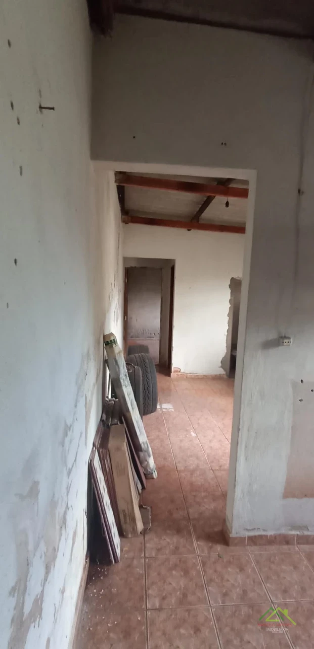Imagens do imóveis Casa com 3 quartos e edícula nos fundos em Cambé