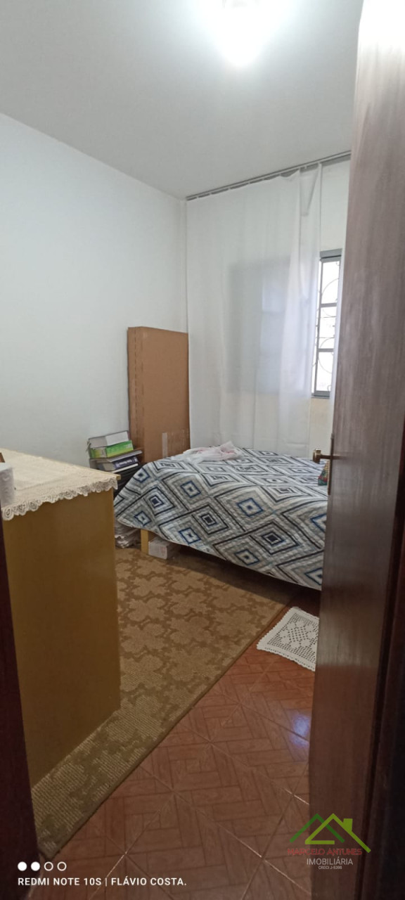 Casa com 4 quartos e 2 suítes Imagens do imóveis Casa com 4 quartos e 2 suítes