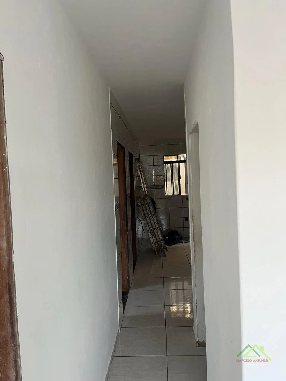 Imagens do imóveis Casa com dependência nos fundos em Cambé