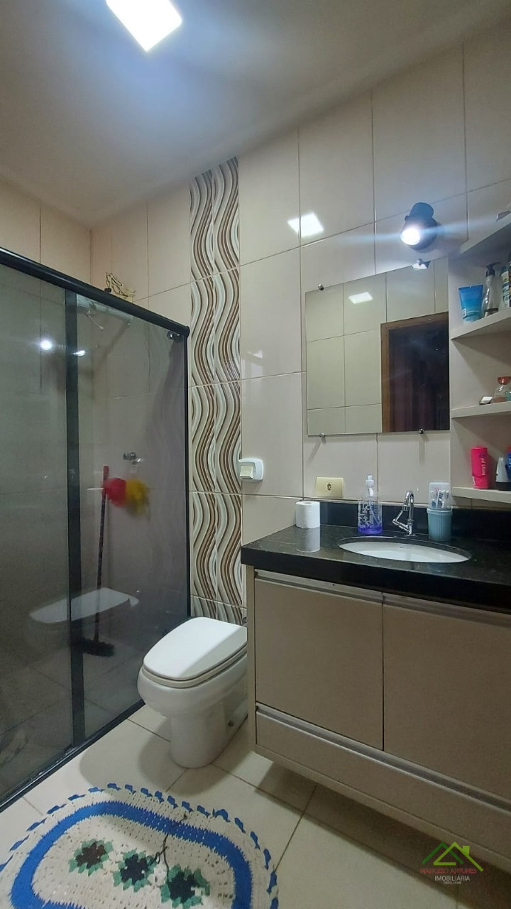 Casa com 2 suíte, uma com closet Imagens do imóveis Casa com 2 suíte, uma com closet
