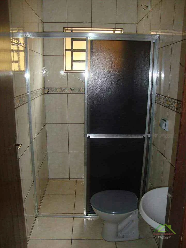 Imagens do imóveis 2 casas geminadas com 2 quartos cada na Vila Salomé em Cambé
