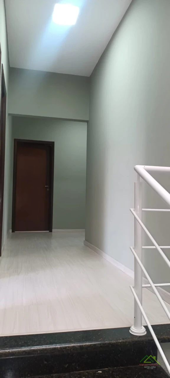 Imagens do imóveis Casa c/ piscina 3 quartos uma suíte com hidro e closet Jd Alvorada em Cambé