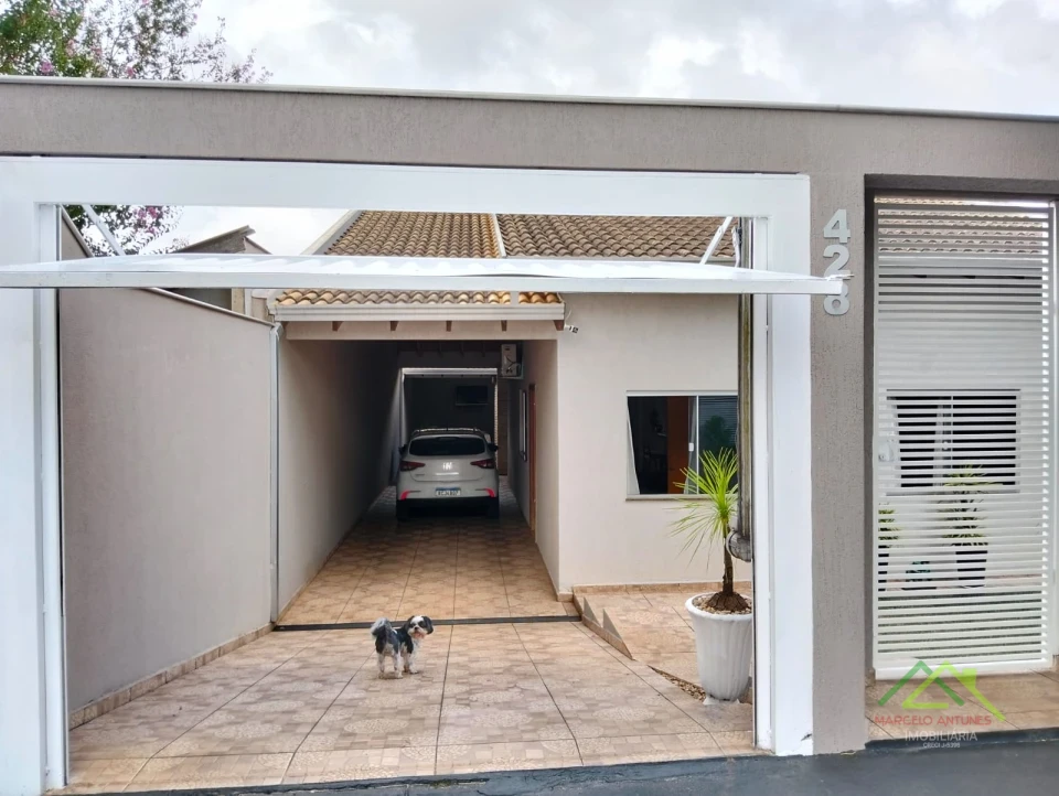 Imagens do imóveis Casa com 3 quartos e 1 suíte no Jd Alvorada em Cambé/PR