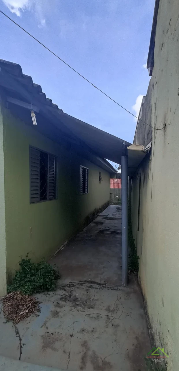 Imagens do imóveis Casa com 3 quartos e edícula nos fundos em Cambé