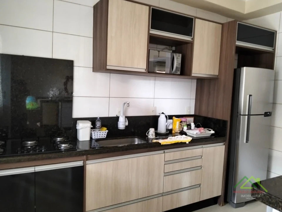 Imagens do imóveis Casa com 3 quartos e 1 suíte no Jd Alvorada em Cambé/PR