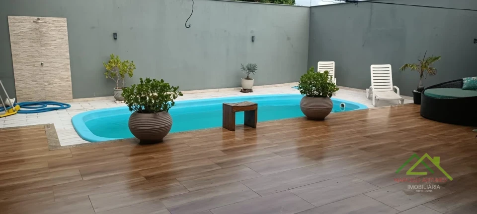 Imagens do imóveis Casa c/ piscina 3 quartos uma suíte com hidro e closet Jd Alvorada em Cambé