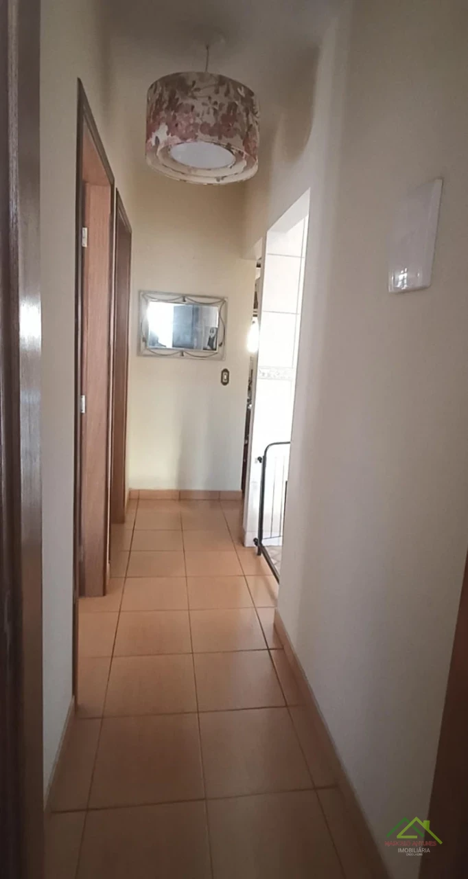 Imagens do imóveis Casa com 2 quartos terreno inteiro em Bairro próximo ao Centro de Rolândia
