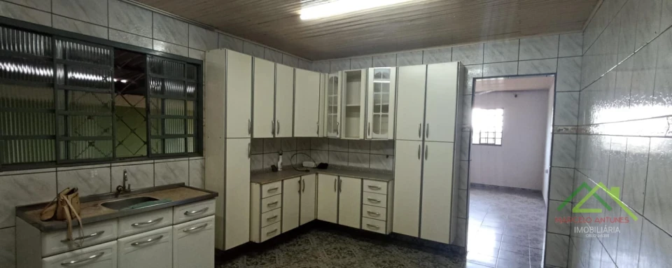 Imagens do imóveis Casa com 3 quartos e edícula nos fundos em Cambé