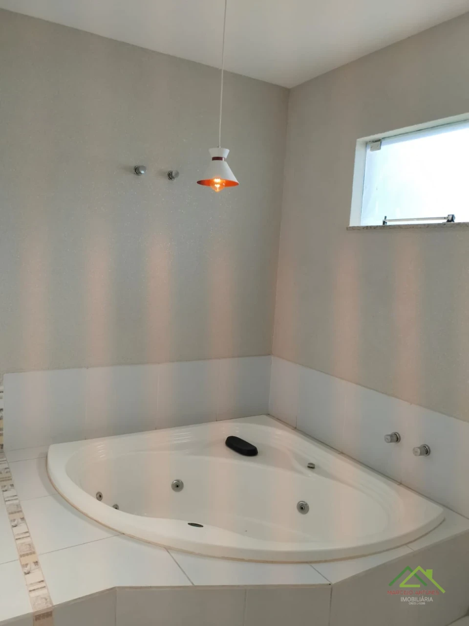 Imagens do imóveis Casa Alto Padrão com3 quartos e suíte máster