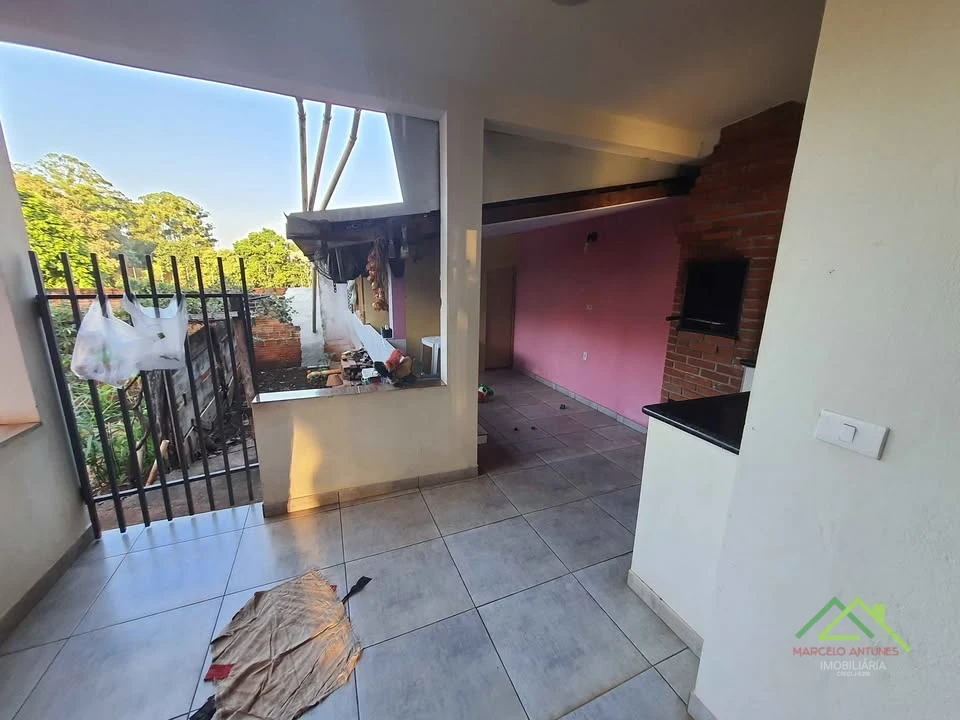 Imagens do imóveis Casa com 3 quartos na Vila Salomé em Cambé
