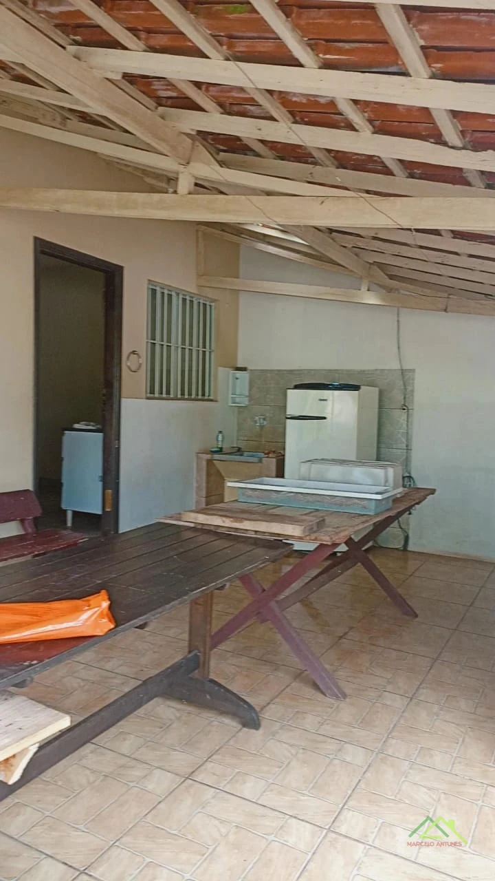 Imagens do imóveis Edícula com 2 quartos em terreno de 608m² em Cambé