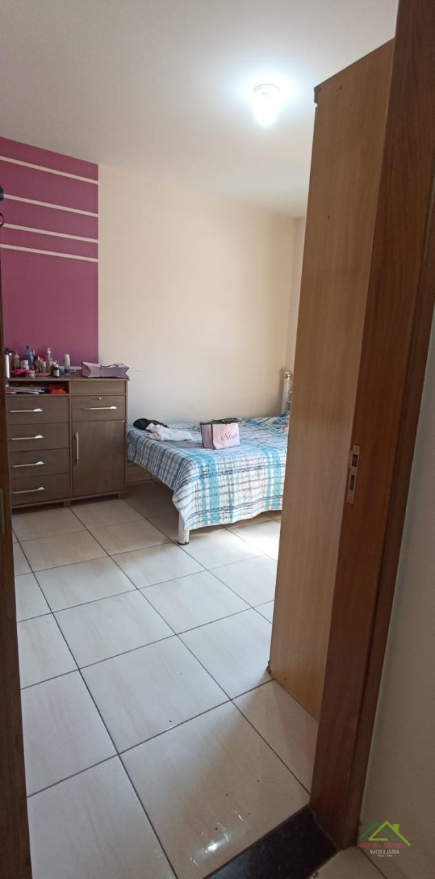 Casa com 3 quartos e 1 suíte e piscina em Cambé/PR Imagens do imóveis Casa com 3 quartos e 1 suíte e piscina em Cambé/PR