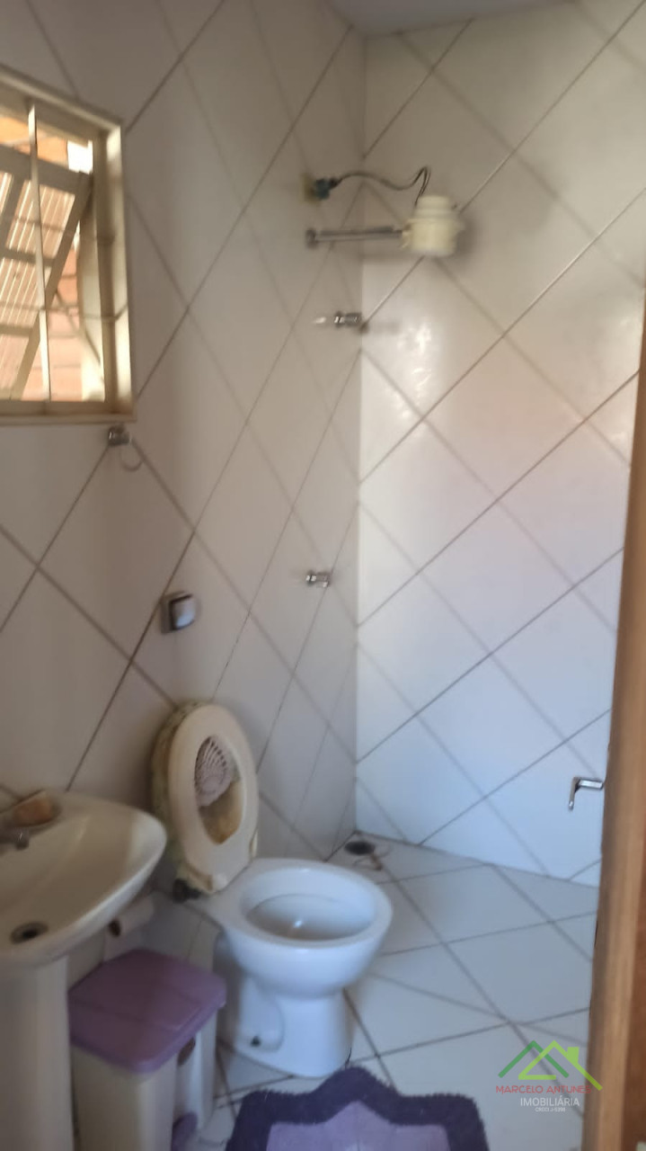 Casa com 3 quartos e 1 suíte Imagens do imóveis Casa com 3 quartos e 1 suíte