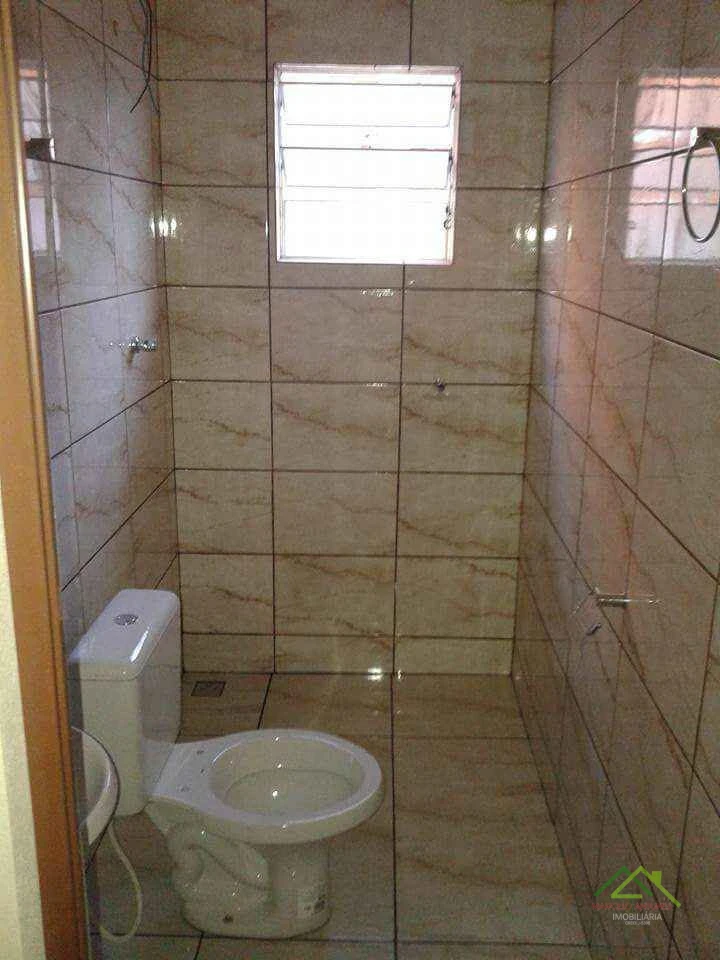 Imagens do imóveis 2 casas geminadas com 2 quartos cada na Vila Salomé em Cambé