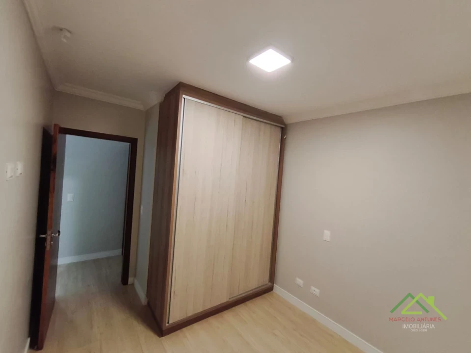 Imagens do imóveis Casa Alto Padrão com3 quartos e suíte máster