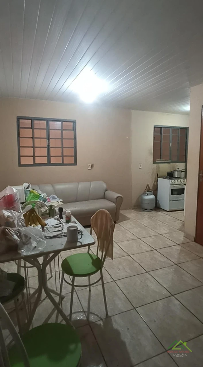 Imagens do imóveis Casa terreno inteiro com2 quartos em Cambé