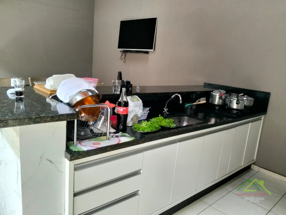 Imagens do imóveis Casa com 3 quartos e 1 suíte no Jd Alvorada em Cambé/PR