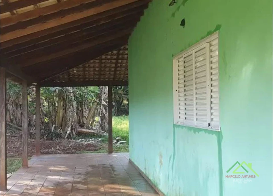 Imagens do imóveis Chácara na Estrada do Limoeiro em Londrina.